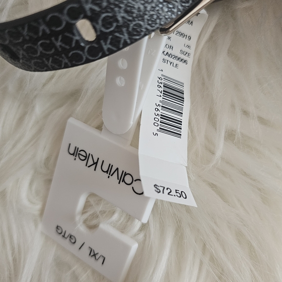 Calvin Klein belt bag! - Picture 5 of 7